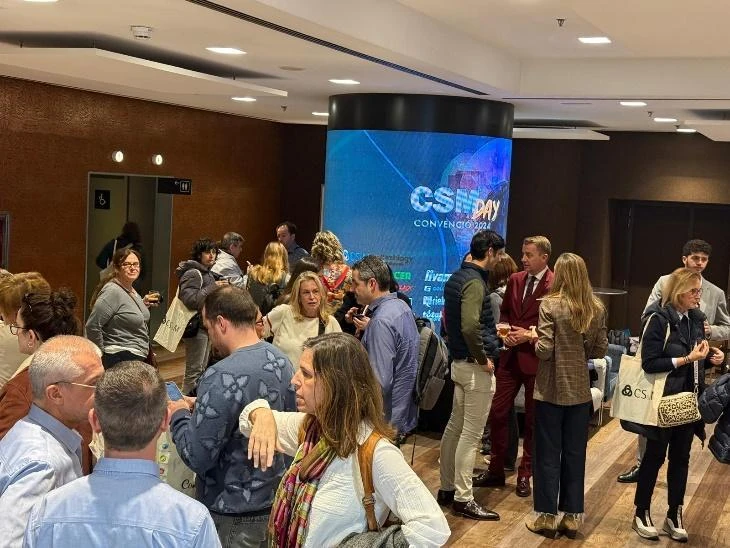 Exposició de producte en un showroom anterior de CSM